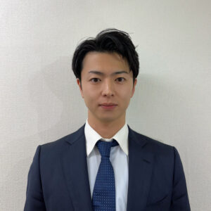 山本航士